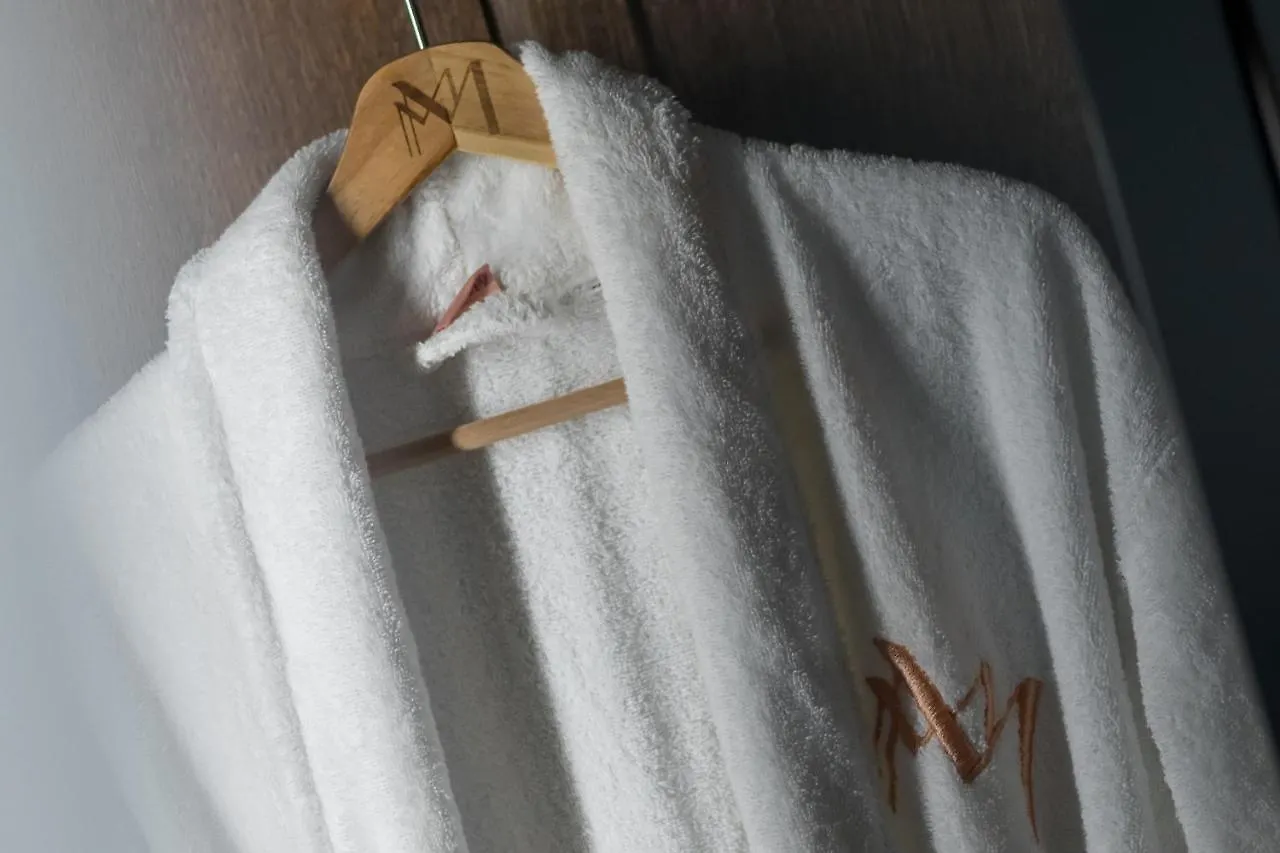 Mert Boutique Hotel Korça 5*,